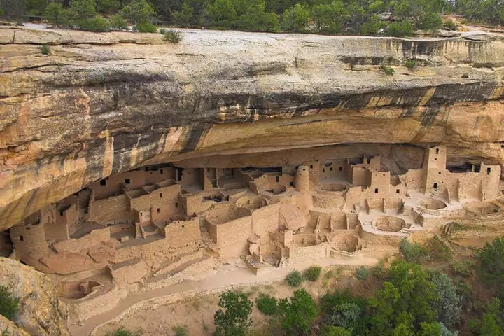 Ultimate Colorado Self-Guided Driving & Walking Audio Tours