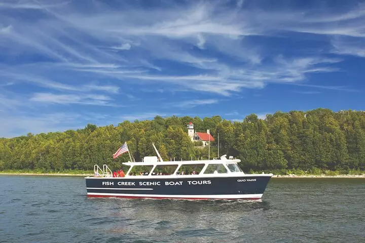 West Islands & Eagle Bluff Lighthouse Cruise - Primary Image