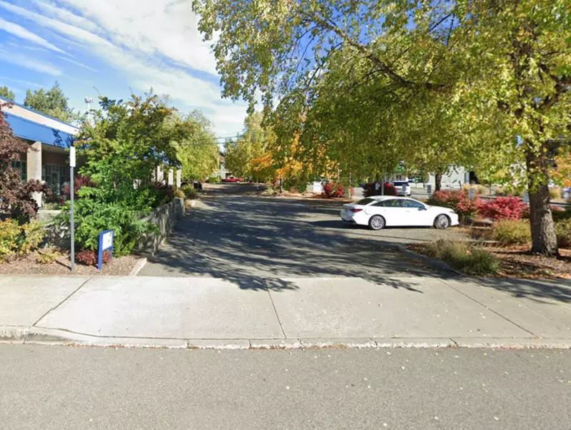 Parking at [IC12] 301 N. 3rd Ave. Lot