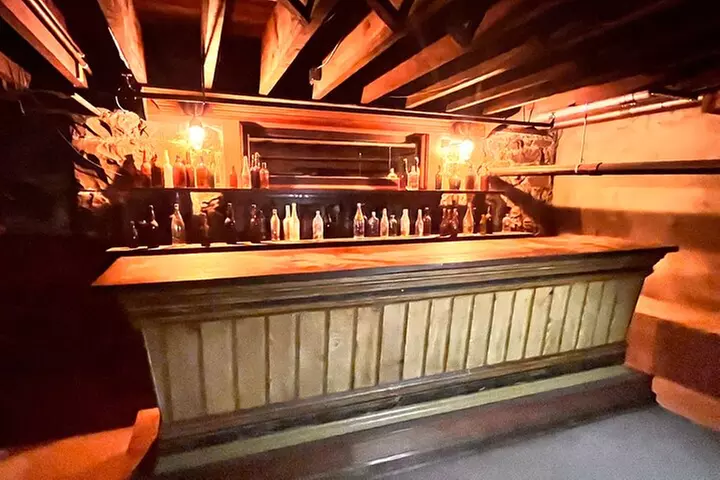 Haunted Underground Shanghai Tunnel Tour with Brewery Tastings