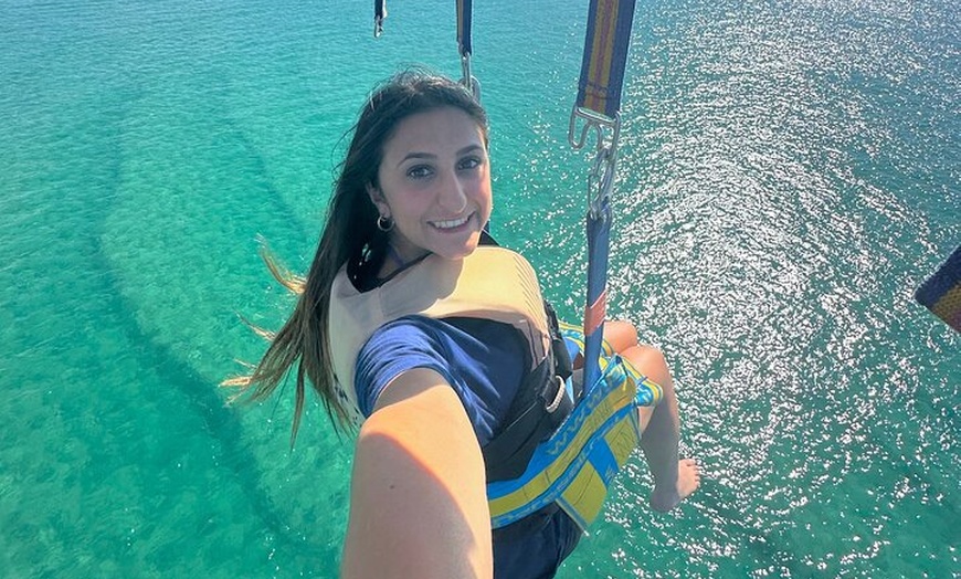 Image 10: Parasailing on the Gold Coast, Fly solo, Tandem or Triple