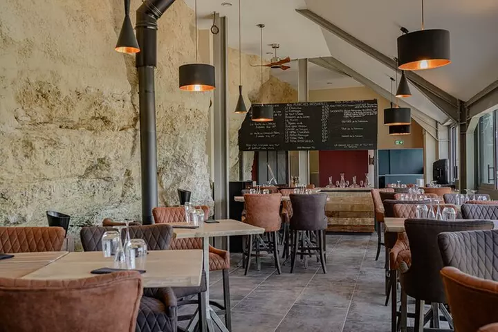 Caves Ambacia, visite et initiation à la dégustation, Amboise