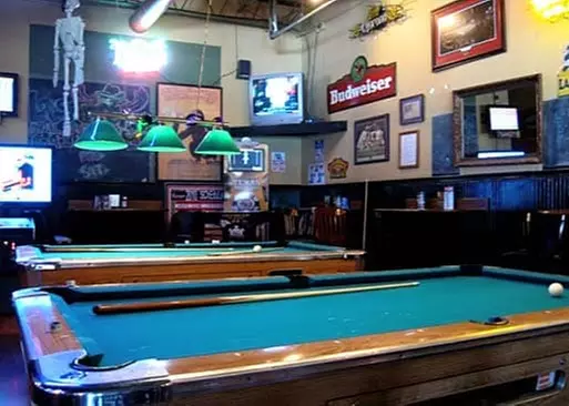 5% Cash Back at Locos Grill and Pub