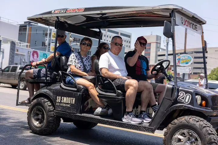 Explore the City of Nashville Sightseeing Tour by Golf Cart