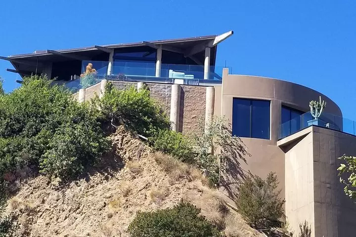 Hollywood and Beverly Hills Half-Day Tour with Exclusive Stops