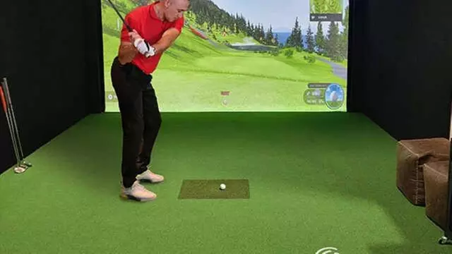 Online Booking - Round of Golf at Aces Indoor Golf Club - Primary Image