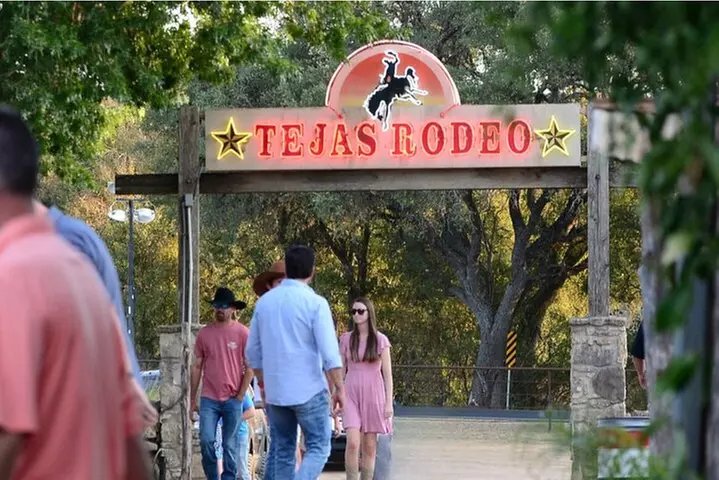 General Admission to the Rodeo Bulverde