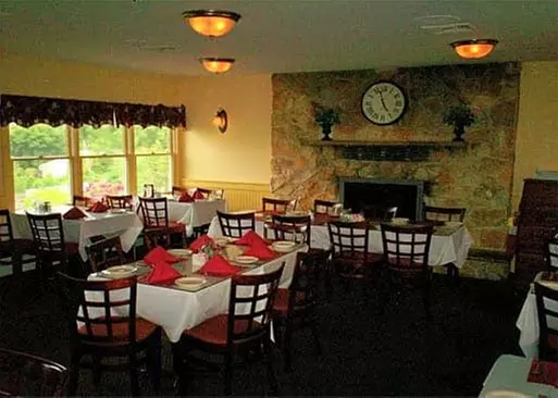 5% Cash Back at Fireside Steak Pub