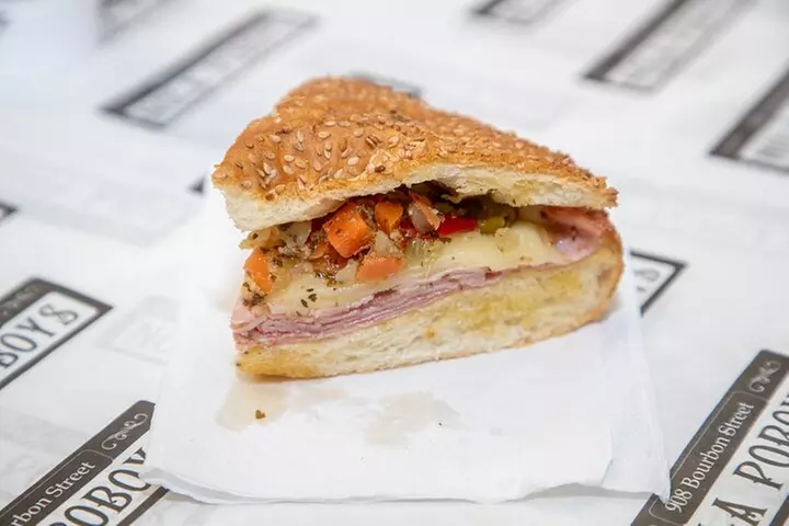 French Quarter walking Food Tour: Signature Tastes of New Orleans