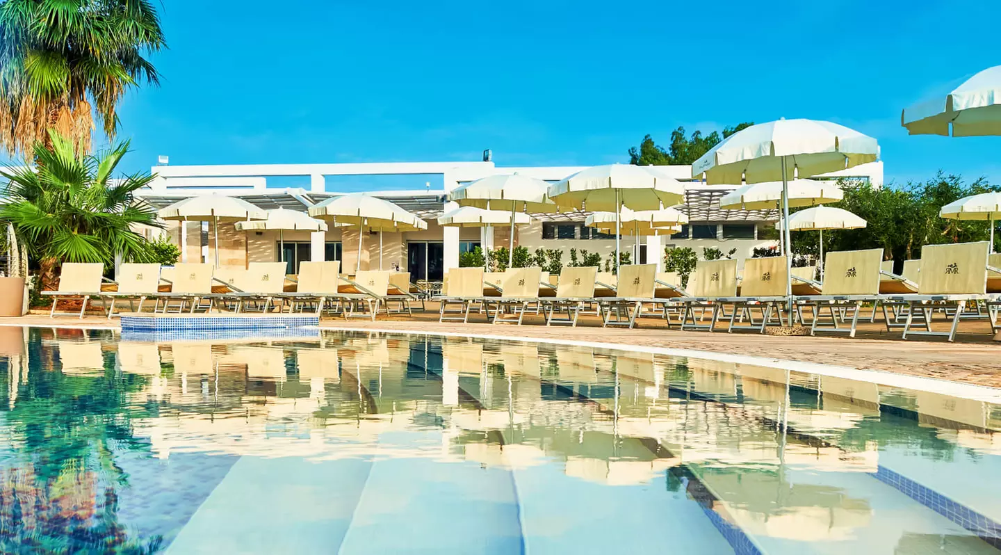 ✈ LES POUILLES | Carovigno - Riva Marina Resort - CDSHotels 4*, 3 n...