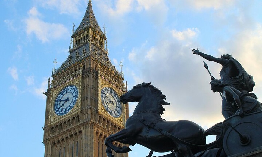 Image 26: London's Top Sights and Landmarks Tour with Blue Badge Guide