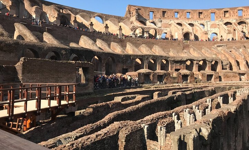 Image 6: Combo Colosseo con Arena e tour condivisi dei Musei Vaticani