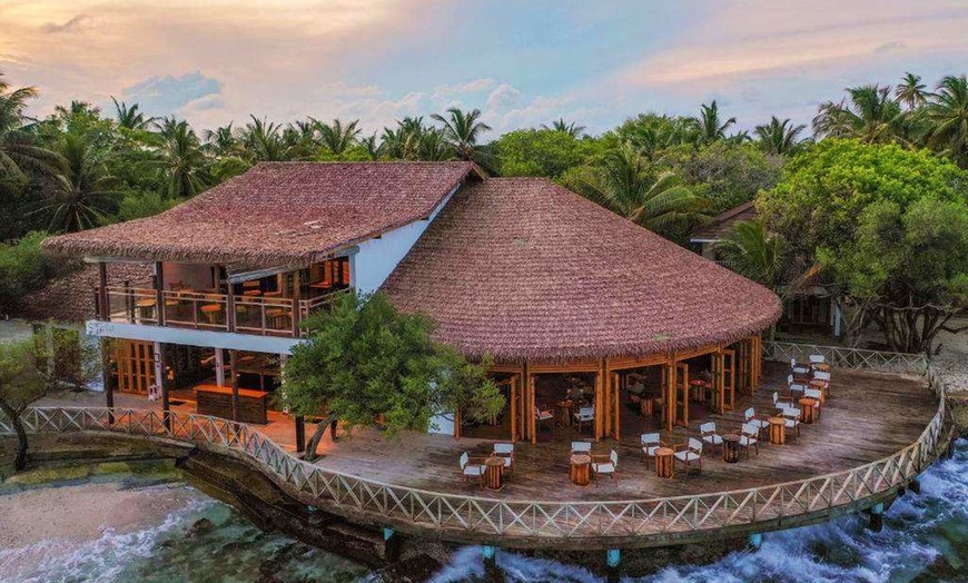 Image 17: ✈ MALDIVES | Atoll Malé Sud - Cinnamon Dhonveli Maldives - Pieds da...