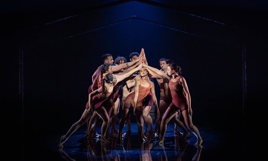 Image 7: Bangarra Dance Theatre at the Sydney Opera House ("Horizon")