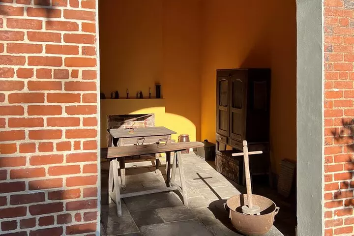 Urban Enslavement Tour at Hermann Grima House