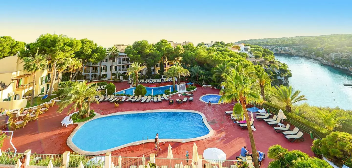 ✈ MAJORQUE | Cala Pi - San Estanol - Aparthotel Ona Cala Pi Club 4*...