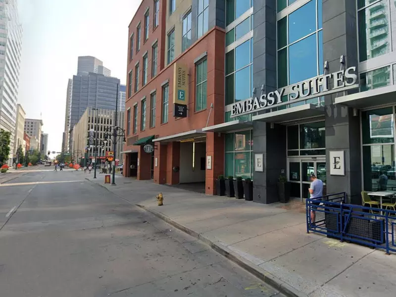 Parking at Embassy Suites - Valet
