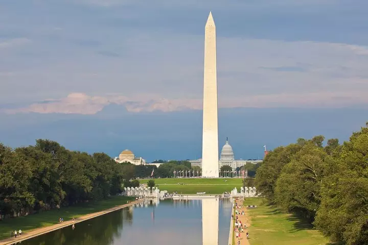 Morning Cherry Blossom Bus Tour with Washington Monument Ticket