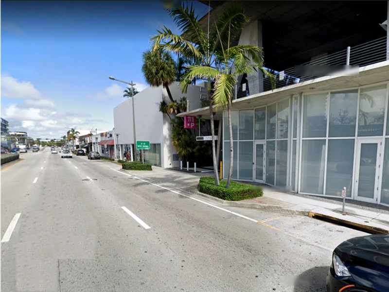 Parking at 1111 Lincoln Rd. Garage