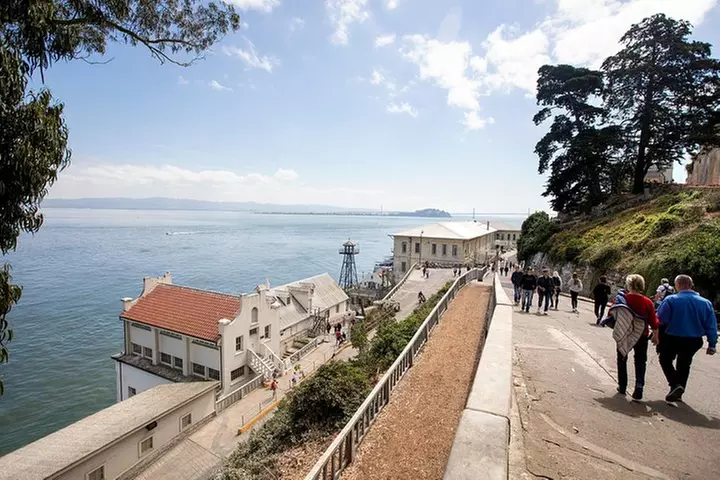 Combo Tour: Alcatraz Island and San Francisco Grand City Tour