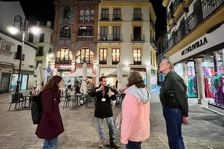 Tour de la Sevilla Paranormal y Misteriosa (grupos pequeños)