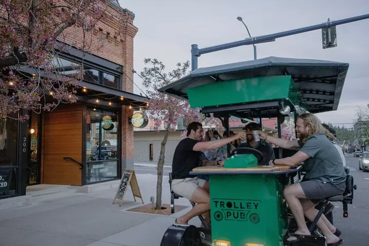 Coeur d'Alene Trolley Pub Party Bike Tour - Second Medium