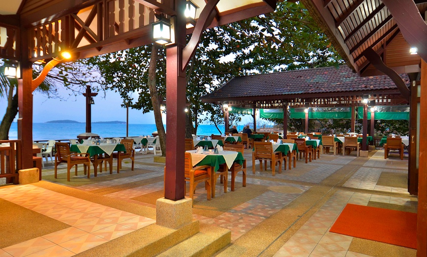 Image 10: ✈ SÜDTHAILAND | Ko Samui - First Bungalow Beach Resort 3*, 5 Nächte...