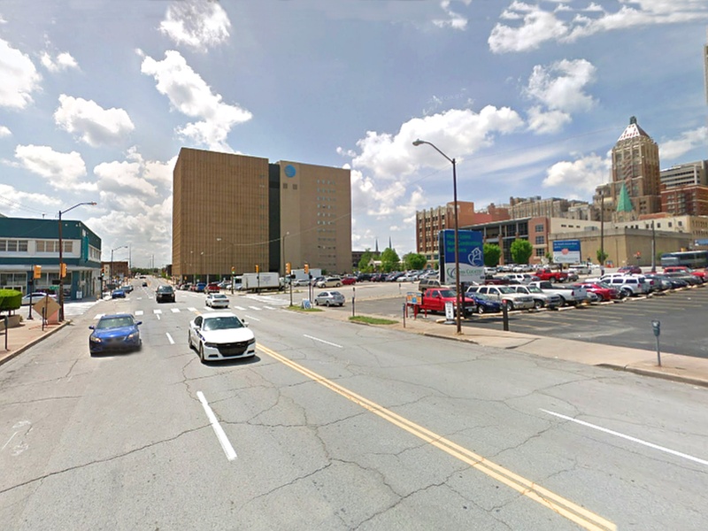 Parking at 4th & Elgin Lot