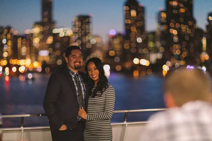 Chicago Fireworks Premier Dinner Cruise on Lake Michigan