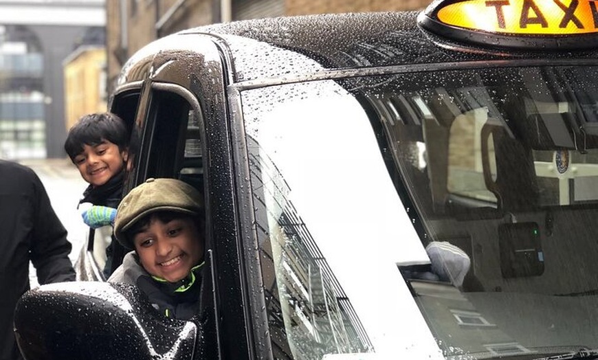 Image 5: Private Full-Day Tour at Edinburgh in a Black Cab