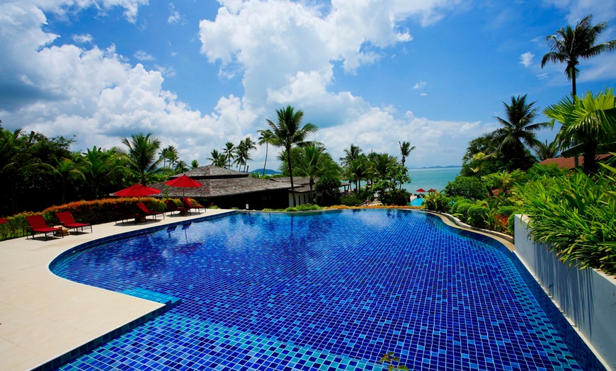 Image 2: ✈ THAÏLANDE DU SUD | Phuket - The Village Coconut Island 5* - Plage...