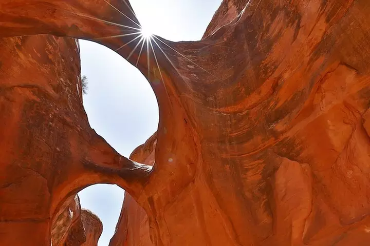 Peekaboo, Spooky and Dry Fork Slot Canyon Tour - Primary Image
