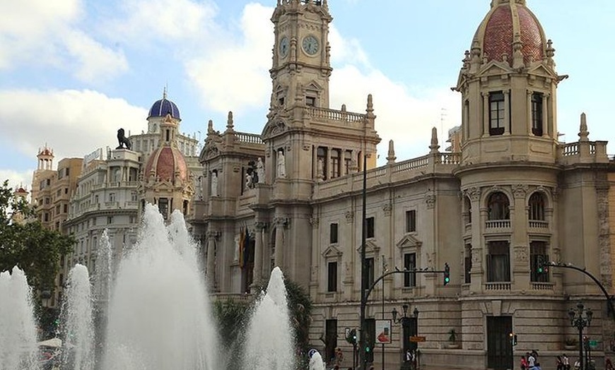 Image 4: City Tour Histórico y Comida Tradicional en Valencia