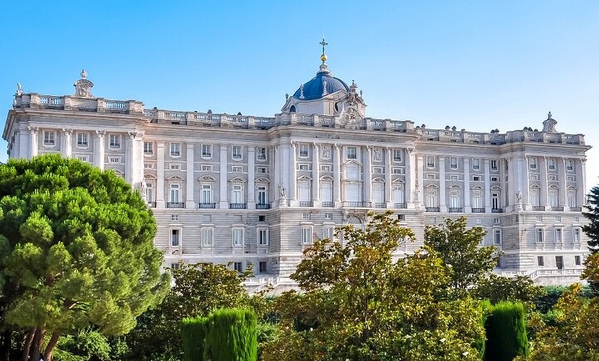 Image 2: Entrada sin colas al Palacio Real de Madrid