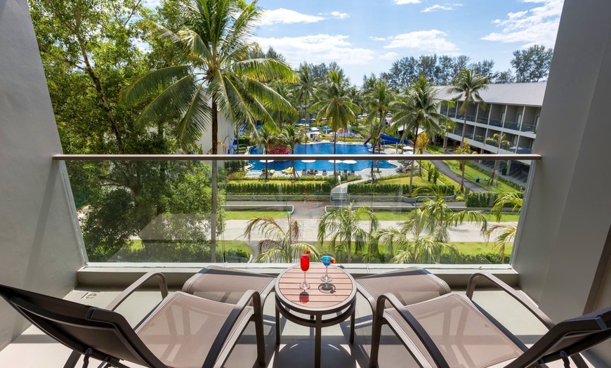 Image 7: ✈ THAÏLANDE | Khao Lak - X10 Khaolak Resort 5* - Surclassement offert