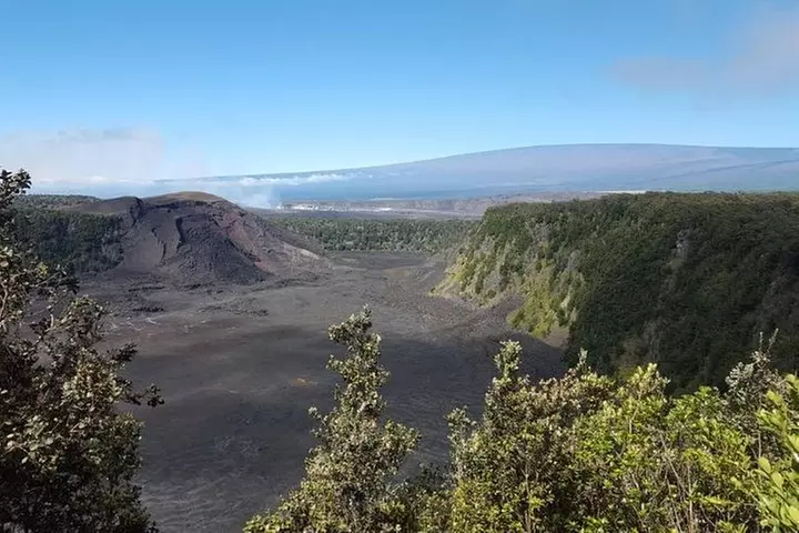 Hilo Highlights: Waterfall & Local Secrets on a Short Excursion