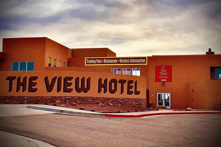 Monument Valley Extended Backcountry Tour