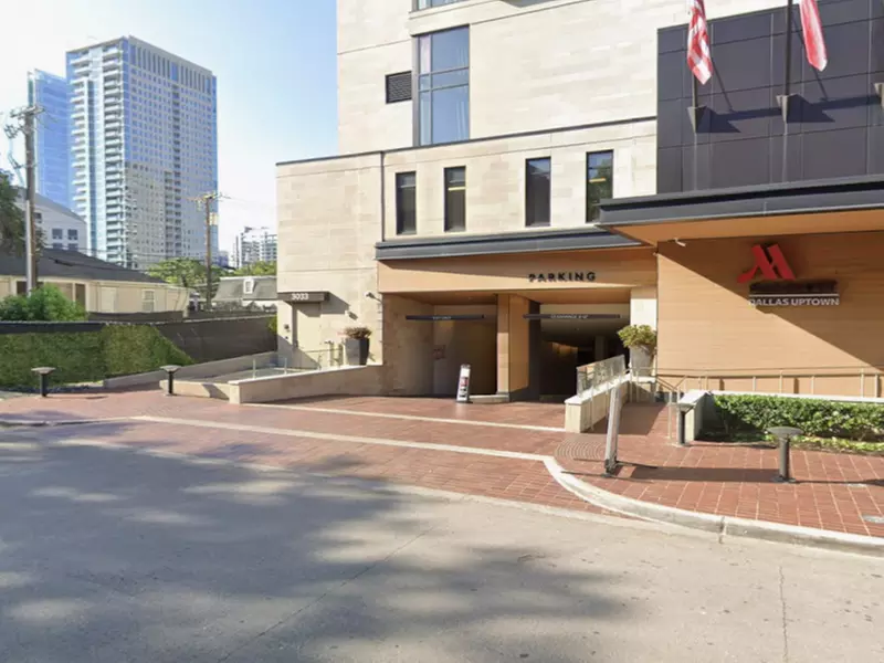 Parking at Marriott Dallas Uptown Garage - Valet