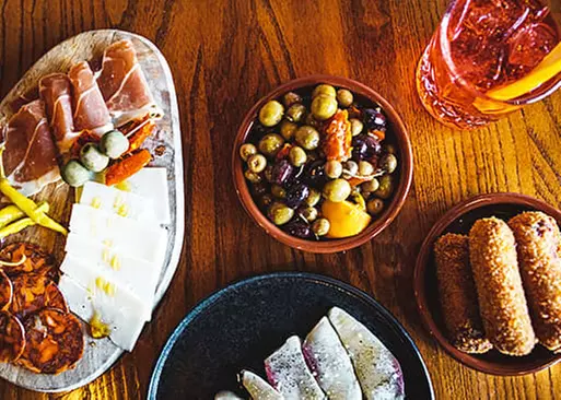 5% Cash Back at Crudo Nudo