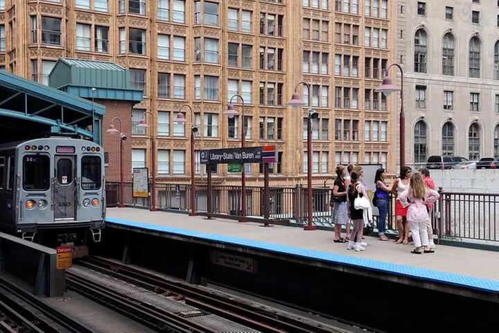 Chicago City Tour: Elevated Architecture Tour with Train Ticket Inc...