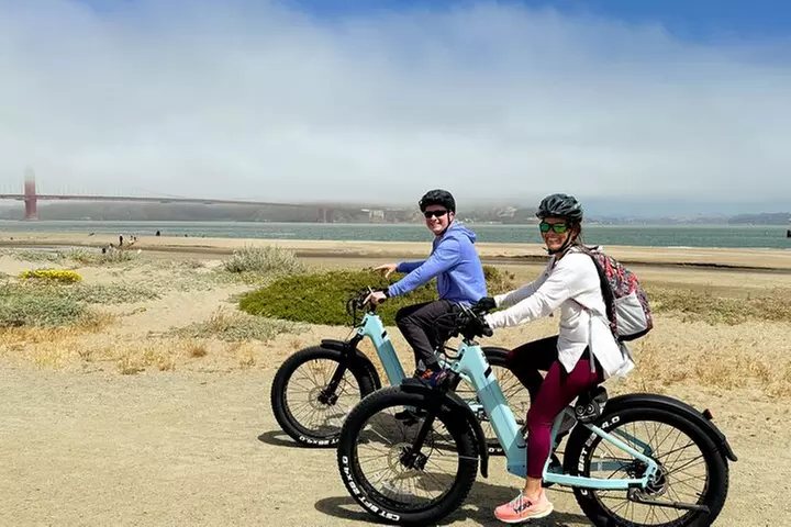 Golden Gate Bridge Electric Bike Rentals w/ Optional Ferry Return