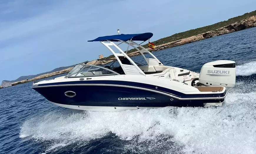 Image 3: Ibiza: Tour privado en barco con buceo y puesta de sol