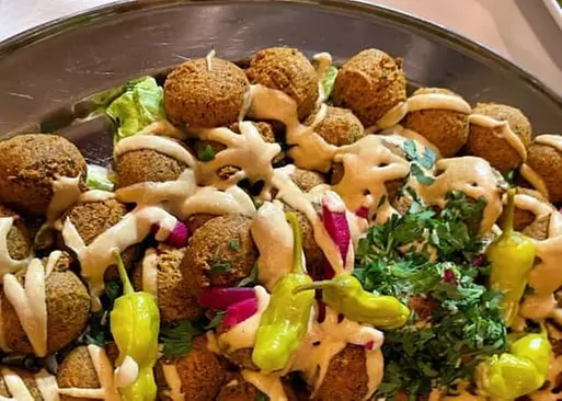 5% Cash Back at Al-Amir Restaurant