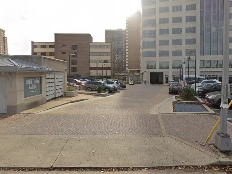 Parking at Virginia Square Plaza Garage