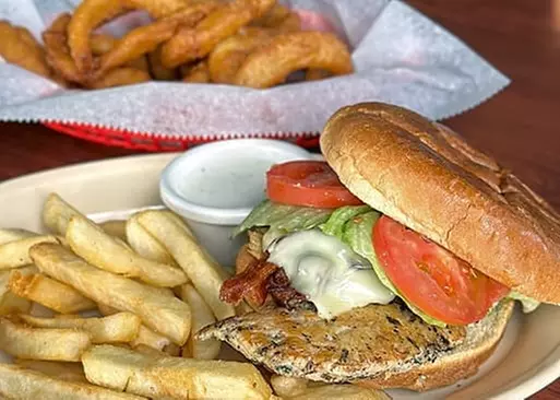 5% Cash Back at The Hideout