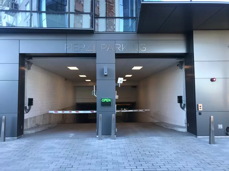 Parking at Pier 4 Garage