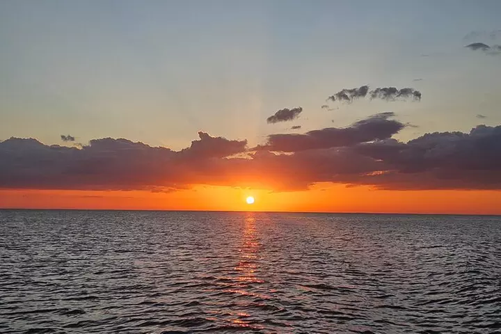 Boat Tour For Sunset Cruise And Sunset Bridge Tour