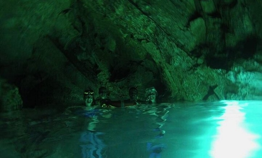 Image 11: 3 Ore Tour in Barca alle Grotte di Santa Maria di Leuca