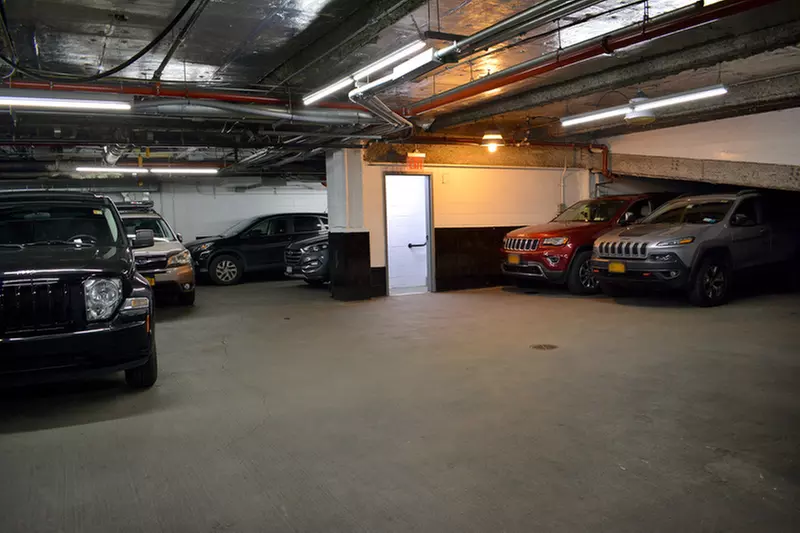 Parking at iPark - 311 Parking Garage