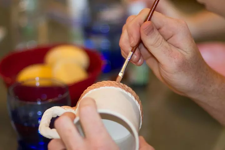 Pottery painting in Bronte Harbour, Oakville, Ontario - Second Medium